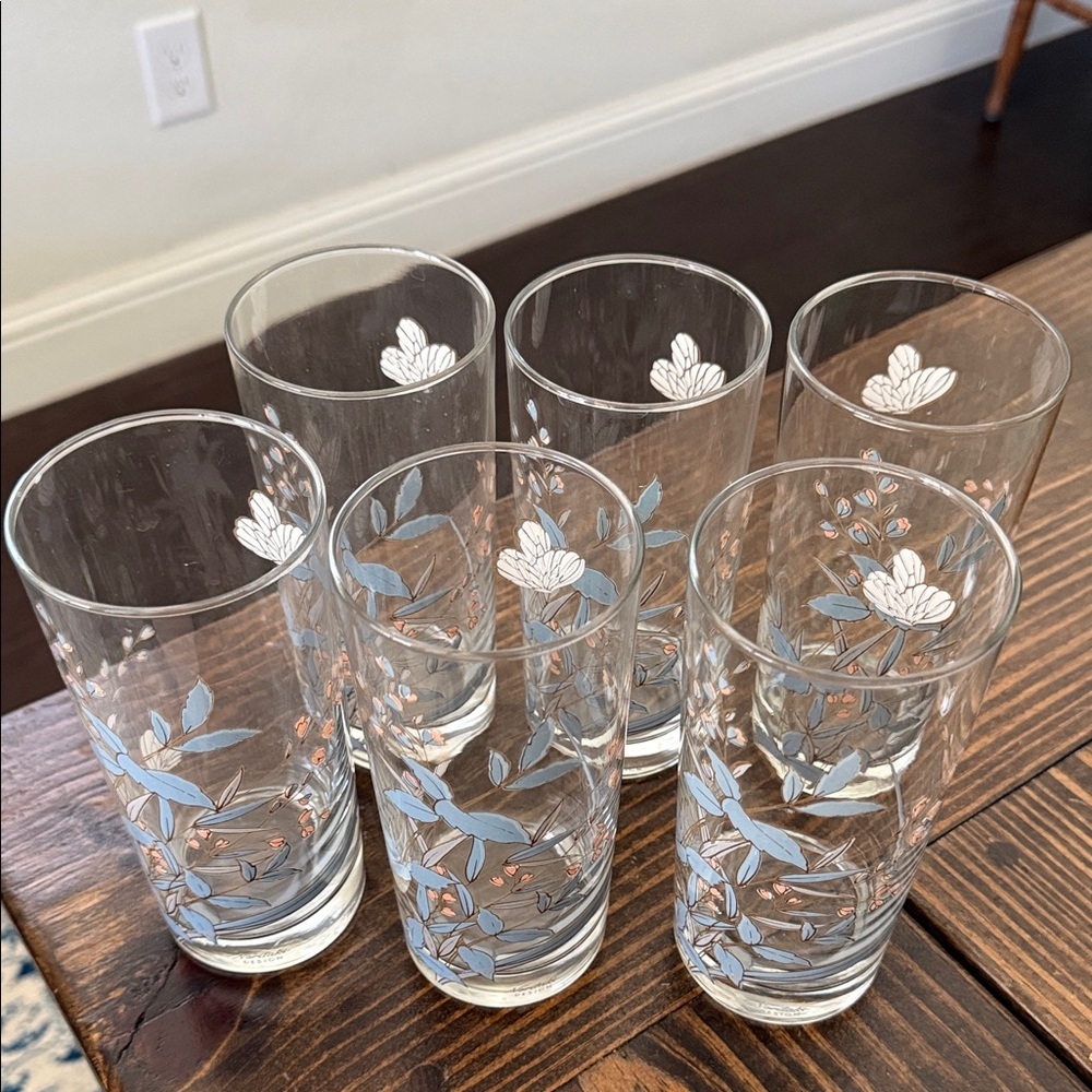 Noritake Floral Glass Set with Blue and White Accents - Picture 3 of 6